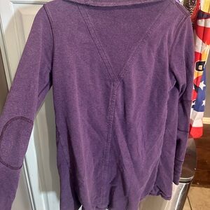 Lululemon size 8 Athletica button down